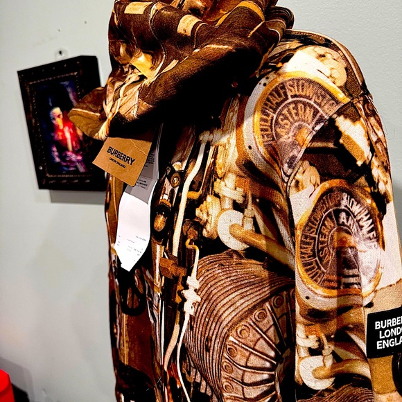 BNWT MENS BURBERRY LONDON SIZE MEDIUM - Picture 1 of 16